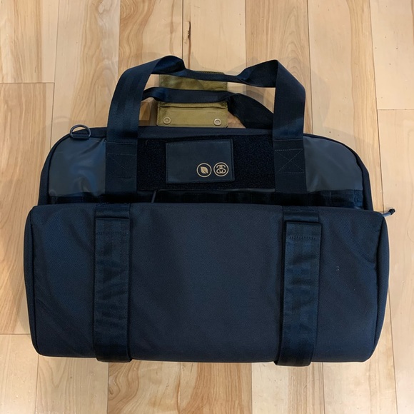 incase gym bag